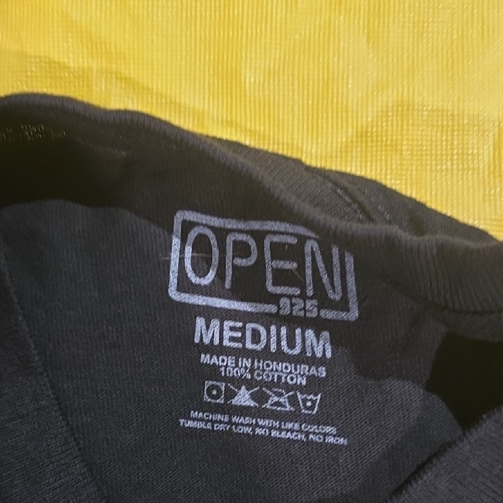 Open 925 Black Graphic  DOG Walking T-Shirt - Picture 2 of 2